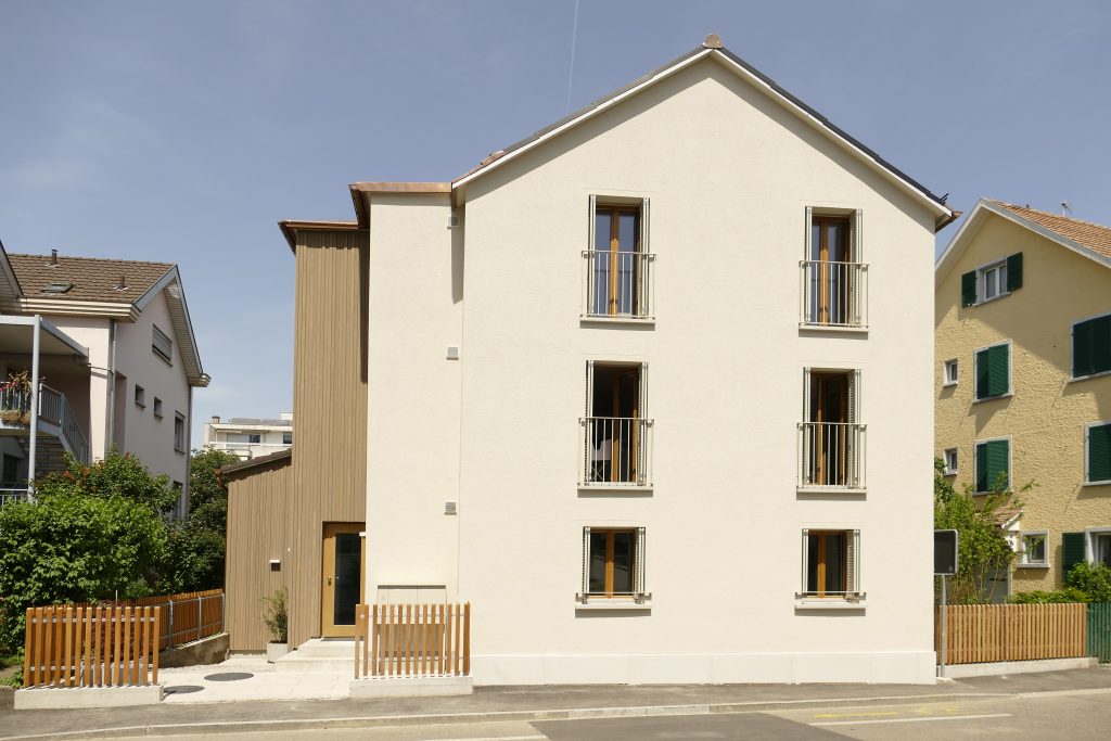 Holzfenster in Hersberg - Referenz von Hasler Fenster